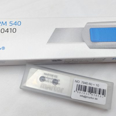 MARTOR SECUNORM 540 RETAIL PACK WITH BLADE 7940 (10 BLADE IN DISPENSER)